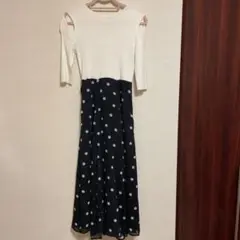 アプワイザーリッシェ　カットアウト袖ドット柄ロングワンピース