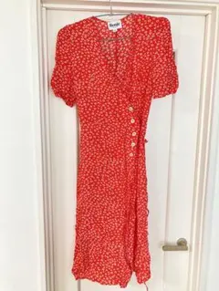 美品✨ Rouje Paris ルージュ　ワンピース　花柄　薔薇　ローズ柄 新品Rouje ルージュ 花柄ワンピースの通販 by @@@ shop｜ラクマ