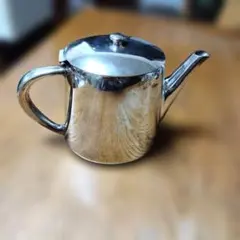 Item thumbnail for item 26c2c974-ff0c-4d50-bf81-9cfbf834d03f