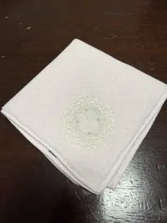 新品　今治タオル　ハンドタオル　イニシャル 「Y」 刺繍　薄ピンク