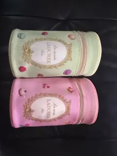 2個　Les Secrets LADUREE マカロン　ポーチ　ラデュレ　未使用のサムネイル