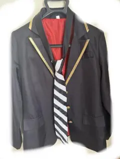 ツイステッドワンダーランド ハーツラビュル寮 制服 コスプレ