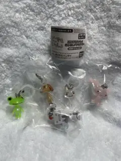 どこでもいっしょめじるしアクセサリー　セミコンプ