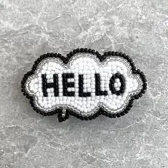 【ハンドメイド】ビーズ刺繍 ブローチ 吹き出し HELLO ハロー