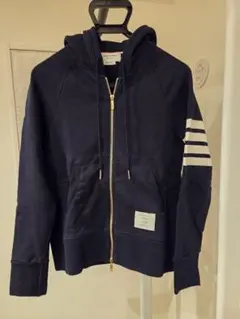 2026年最新】トムブラウン パーカの人気アイテム - メルカリ