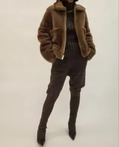 【新品タグ付き】バッカ　ウール ミックス ニット パンツのサムネイル