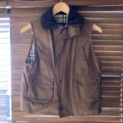 デ*ク様 バーバリー オイルドベスト リメイク BURBERRYのサムネイル