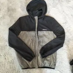 み*ゆ様 お値下！！adidasパーカーレディース