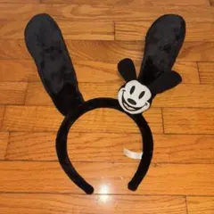 オズワルド 耳付きカチューシャ フリーサイズ