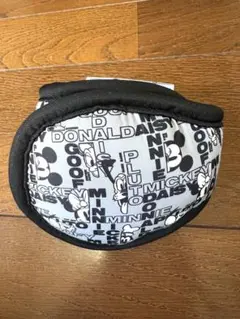 ✨新品未使用　Disney イヤーマフラー