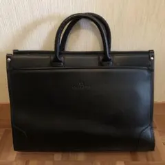 Item thumbnail for item 297a68d4-3737-4b46-90e8-8ab605c7053a