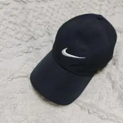 Nike 黒 キャップ 通気性メッシュ