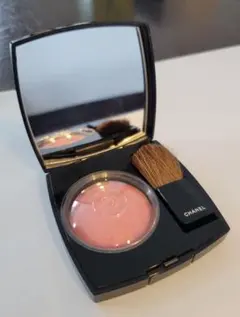 シャネル　ジュ コントゥラスト　72 ローズ イニシアル　チークカラー