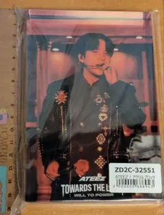 ジョンホ　アクリルブロック ATEEZ TOWARDS THE LIGHT