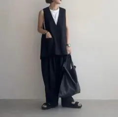 Item thumbnail for item c3f7a00f-f7ec-4fbf-b6fc-8b29cb453ea4