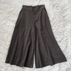 近年モデル【Rosso ロッソ】カーキ　ガウチョパンツ　ワイドシルエット　36