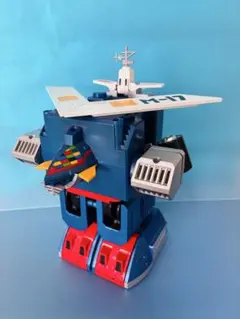 コレジャナイロボ 木製ロボット 太郎商店 ザリガニワークス - メルカリ