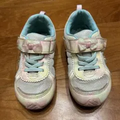 moonSTAR キッズシューズ　リボン付き
