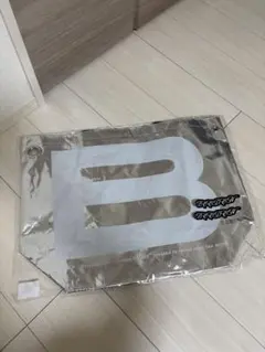 BEEDEN トートバッグ シルバー ステッカー付き
