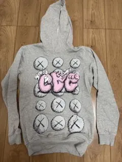 COMME des GARÇONS SHIRT KAWS パーカーのサムネイル