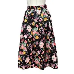 スピック＆スパン　日本製　フレアスカート　 花柄