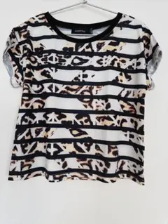 MINKPINK　Tシャツ　Sサイズのサムネイル