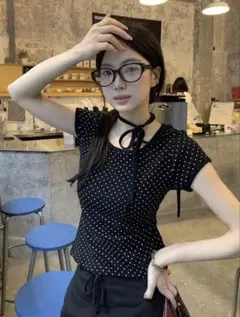 ドット柄スリムフィットTシャツ ブラック SHEIN レディース