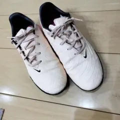 Nike Phantom GT サッカーシューズ グレー/ピンク - メルカリ