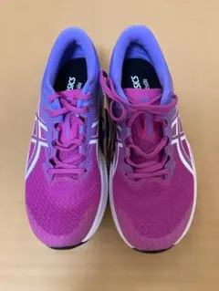25㌢ asics ピンク スニーカー 4E - メルカリ