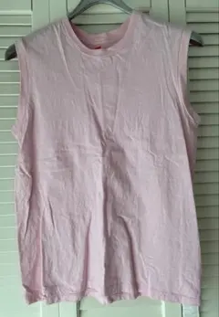 ノースリーブTシャツ