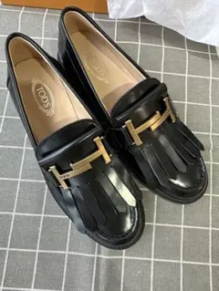 TOD'S 黒白レザー厚底ローファー　トッズ　サイズ37 TOD'S トッズ レザー フリンジ ローファー (TOD'S/ローファー