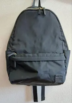 レガートラルゴ　黒　リュック　お値下げ不可