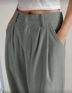 SHEIN DAZY ワイドレッグコーデュロイパンツ　ライトグレー Sサイズ