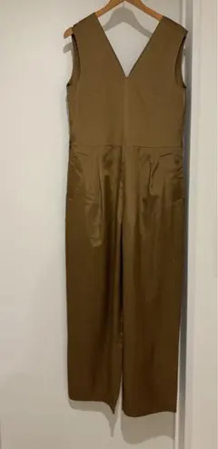 conte＞イージー サロペット¥29,700(税込)