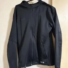 NIKE Therma-fit パーカー