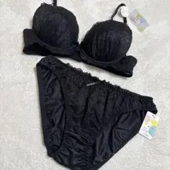 新品ブラジャー＆ショーツ上下セットC70.Mサイズ黒レース