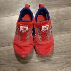 New Balance 赤色 スニーカー　ニューバランス