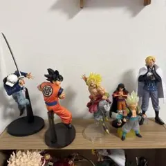 ドラゴンボール ワンピース フィギュア 別売りのみのサムネイル