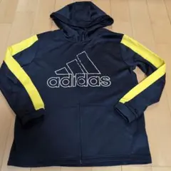 アディダス　パーカー