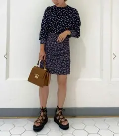 【新品タグ付き】U by SPICK&SPAN　フラワーパターンミニドレス　花柄