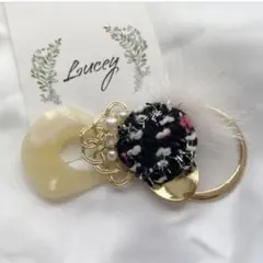 1点もの♪ツイードカボションとミンクファーポニーフック