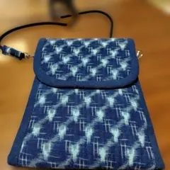 絣のスマホポーチ　古布　母の日プレゼントに