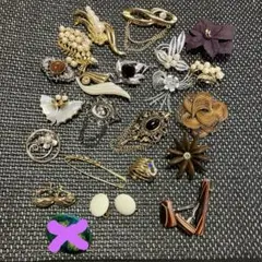 アクセサリー　色々　ブローチ等　セット