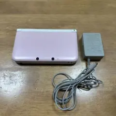 【美品】ニンテンドー 3DS LL ピンク×ホワイト 本体 充電器・ソフトつき