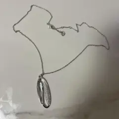 シルバークリスタルペンダントネックレス　Swarovski