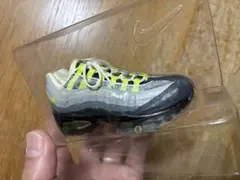 Nike Air Max 95 ミニチュアモデル　シリアルNo.入り