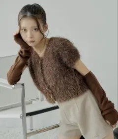 【新品未開封】タグ付き　チコ　リブアームウォーマー付シャギー半袖ニット　ブラウン