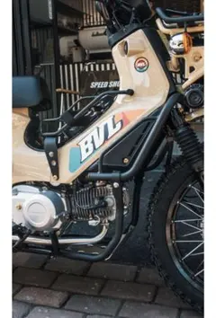 クロスカブ CC110 リアキャリア ロングシート ダークブラウン - メルカリ