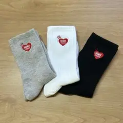 ヒューマンメイド ソックス 3足セット ブラック ホワイト グレー ハート刺繍