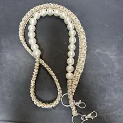 スマホショルダーストラップ　パラコードビーズ